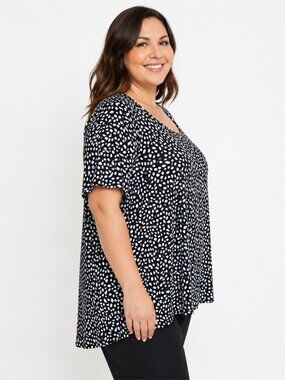 Susan Graver Liquid Knit Short-Sleeve Tunic Size 1X Black & White Dot